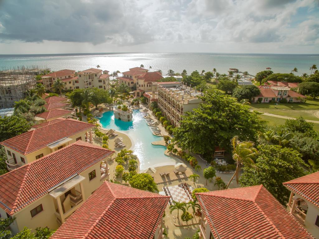 Coco Beach Resort San Pedro  Eksteriør billede