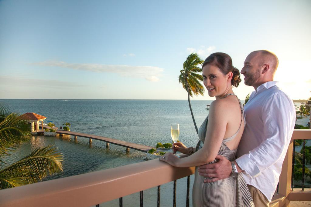 Coco Beach Resort San Pedro  Eksteriør billede