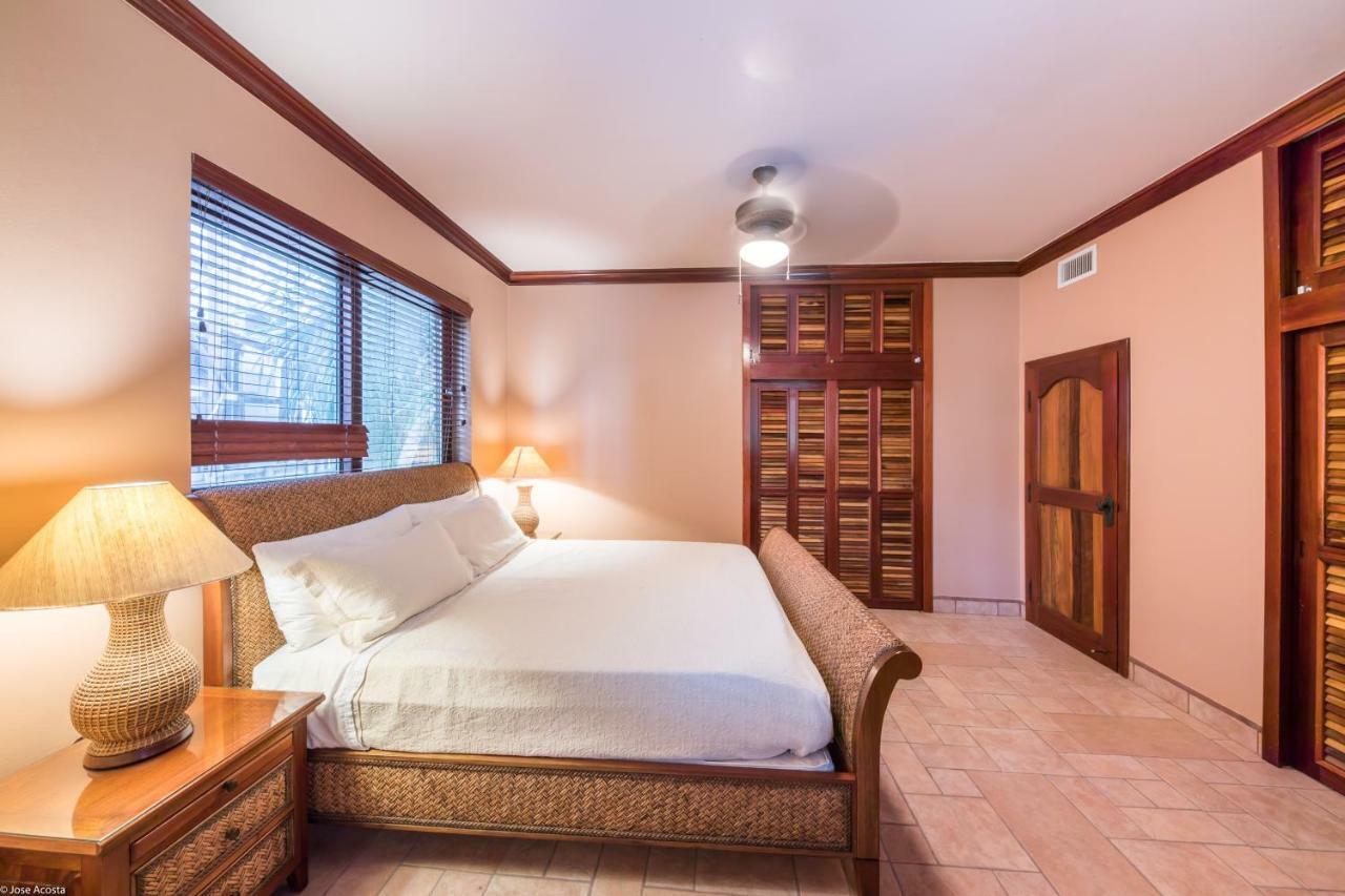Coco Beach Resort San Pedro  Eksteriør billede
